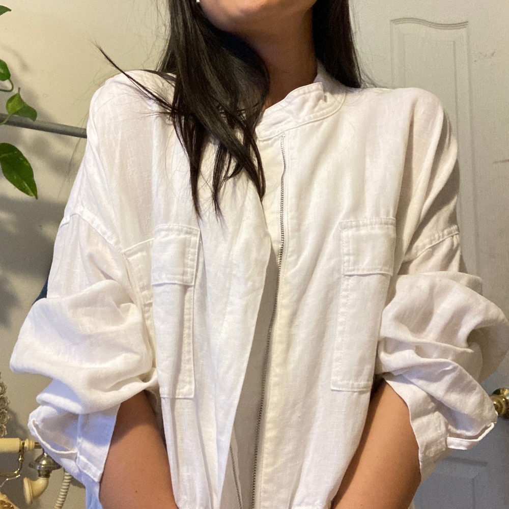 SOLD (xchange )100% LINEN JACKET - Picture 4 of 16